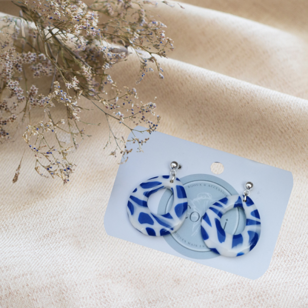 ME3 - Boucles d'oreilles blanches et bleues