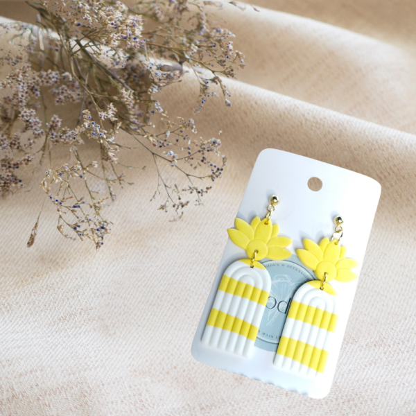 RI5 - Boucles d'oreilles jaunes et blanches
