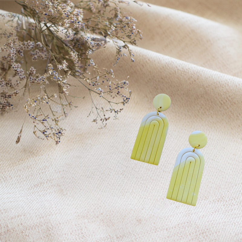 RI7 - Boucles d'oreilles jaunes et blanches