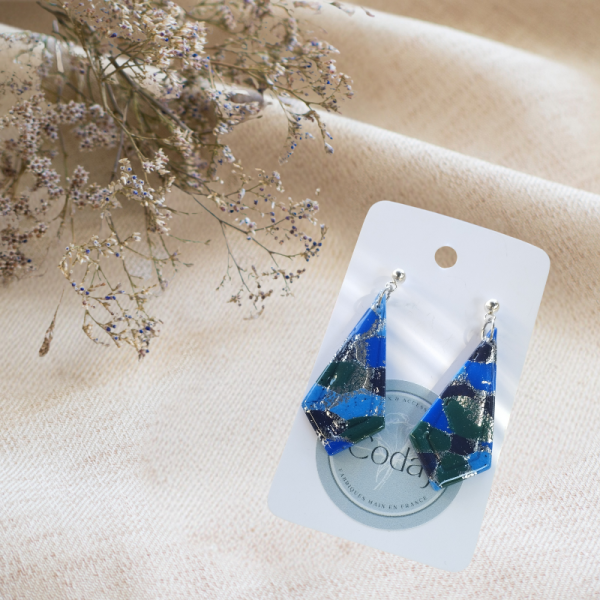 NE17 - Boucles d'oreilles vertes-bleues-violettes et argentées