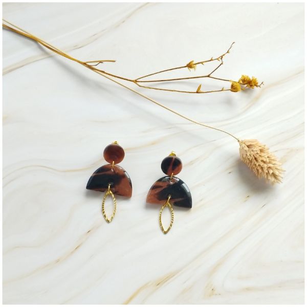 ECA3 - Boucles d'oreilles Ecaille - "Demi cercle"