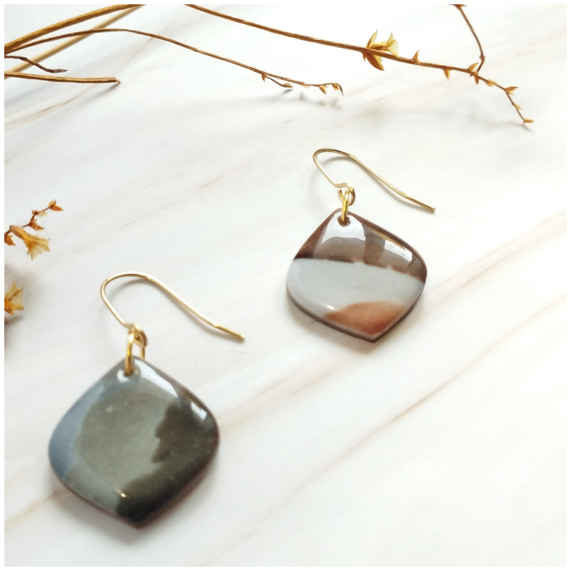 ARG06 - Boucles d'oreilles Argile - Losange effet pierre résiné