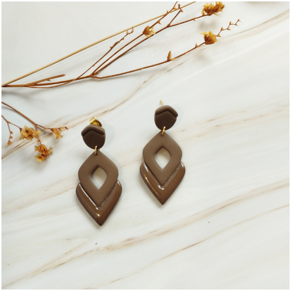 ARG09 - Boucles d'oreilles Argile - longues marron