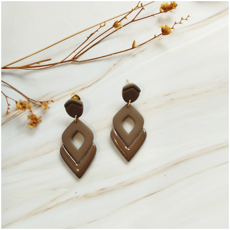 ARG09 - Boucles d'oreilles Argile - longues marron
